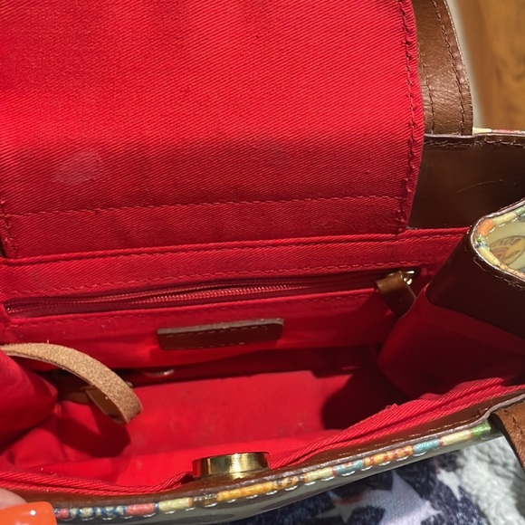 Dooney and Bourke Medallion Tiney East/West Bag Medallion Collection 2007 - Picture 12 of 13